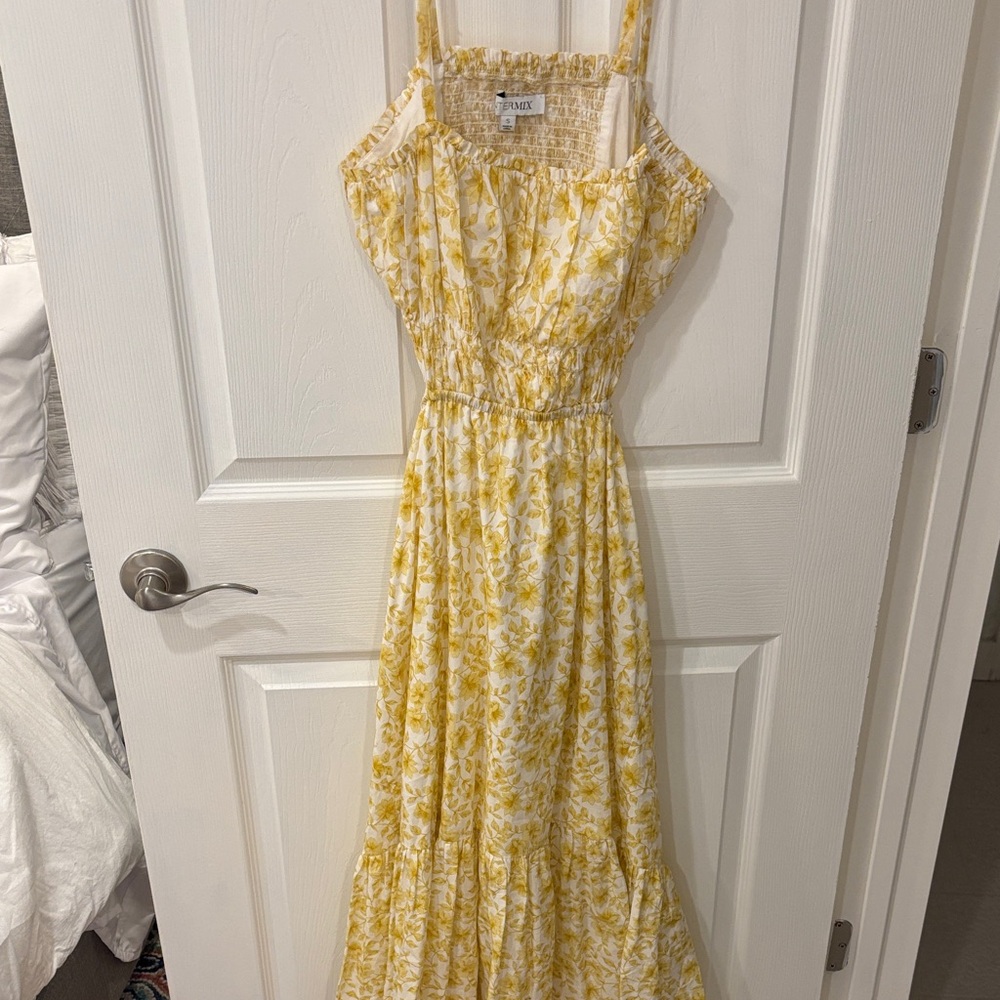 Intermix Geraldine sz S small Yellow & White Floral Smocked Maxi Dress